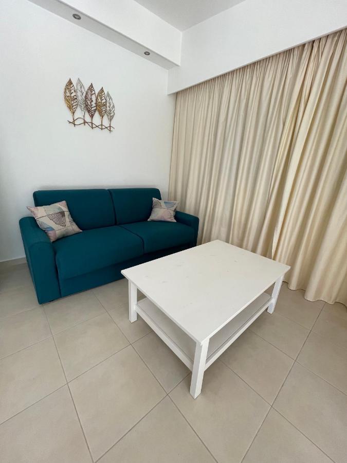 Nostrana Village Apartments Koskinou  ภายนอก รูปภาพ