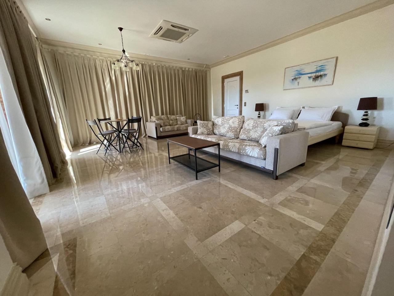 Nostrana Village Apartments Koskinou  ห้อง รูปภาพ
