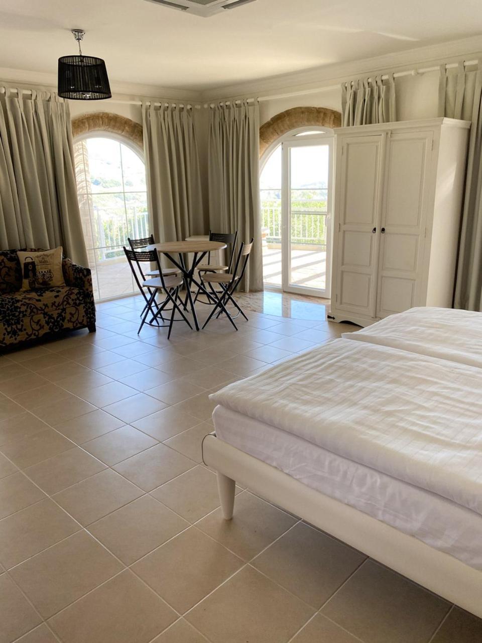 Nostrana Village Apartments Koskinou  ห้อง รูปภาพ