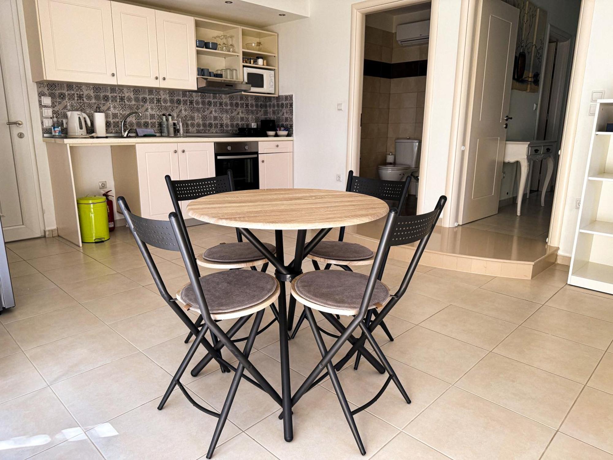 Nostrana Village Apartments Koskinou  ภายนอก รูปภาพ